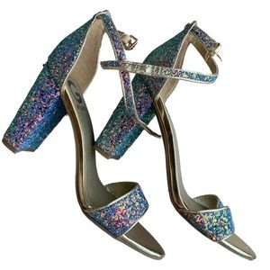 By Guess sparkly heels size 7 1/2